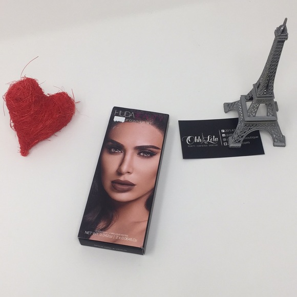 HUDA BEAUTY Other - HUDA BEAUTY Lip Contour Set